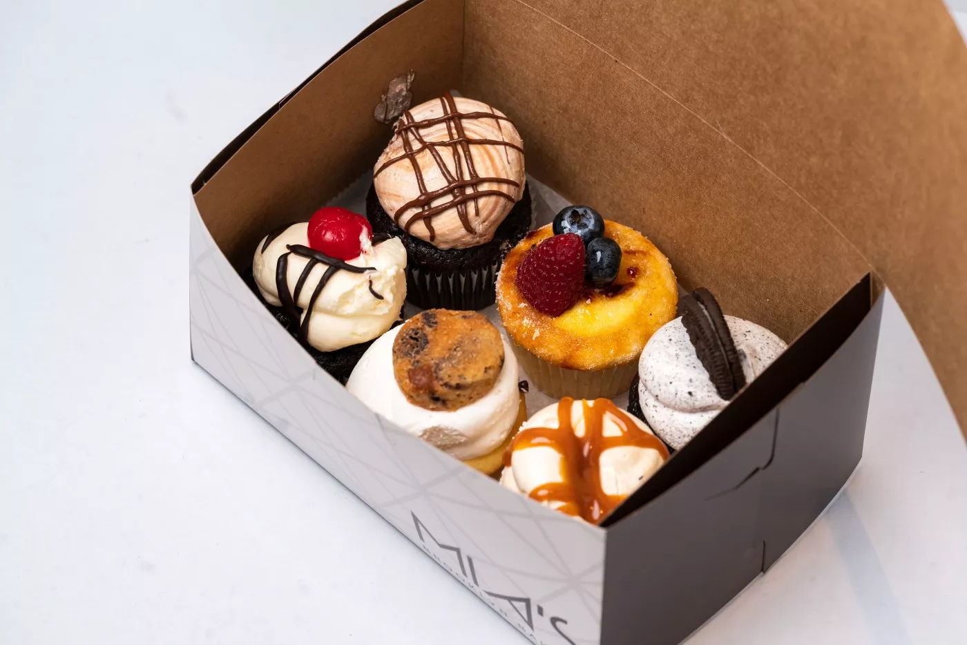 Assorted 6-pack Cupcakes
