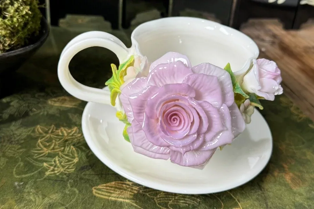 Dreamcloud Modern Floral Ceramic Tea and Coffee Set