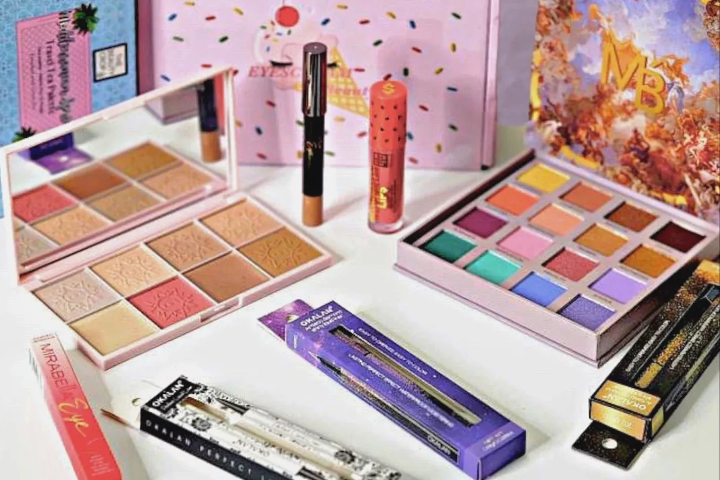 EYESCREAM Beauty Box Monthly