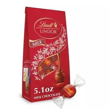 LINDT LINDOR MILK CHOCOLATE 144 G