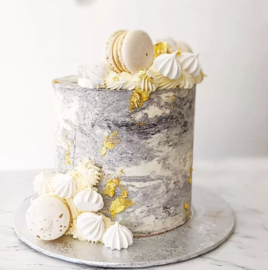 Marble & Macs Cake